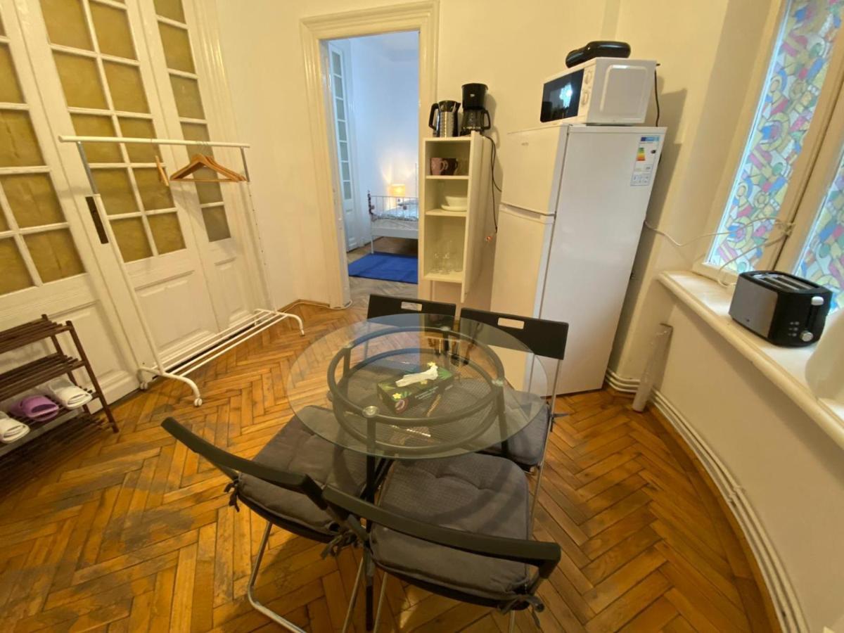 Union Square Sweethome Bucharest Exterior photo