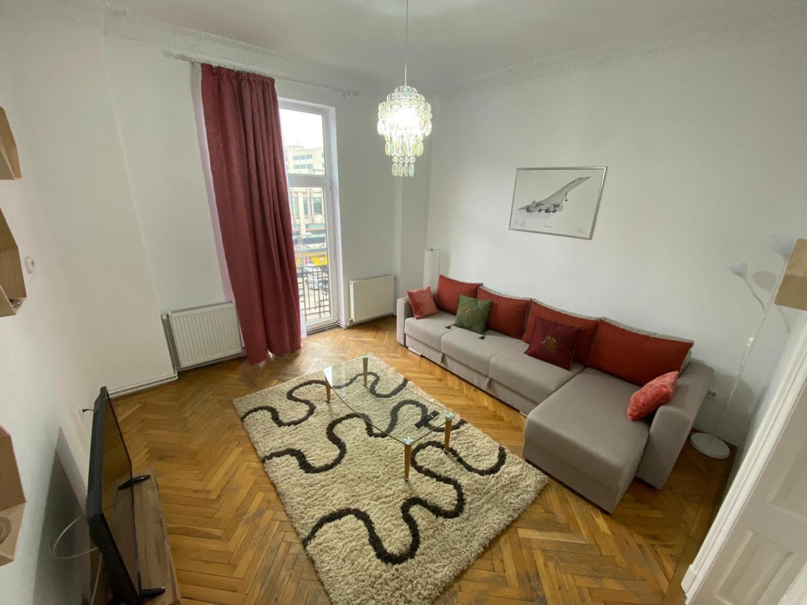 Union Square Sweethome Bucharest Exterior photo